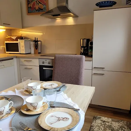 Zuppinger Apartment *