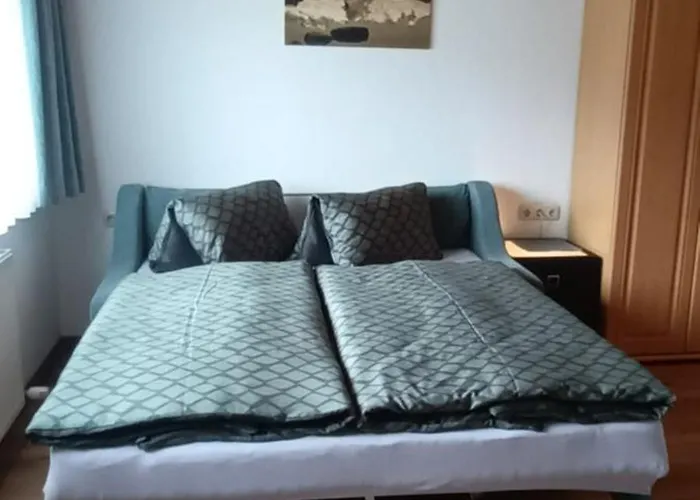 Zuppinger Apartment *