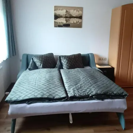Zuppinger Apartamento *